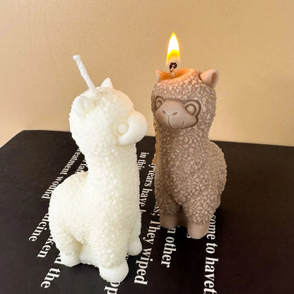 3D Cute Alpaca Silicone Mold – DIY Candle, Soap & Resin Craft Mold for Home Décor & Gifts