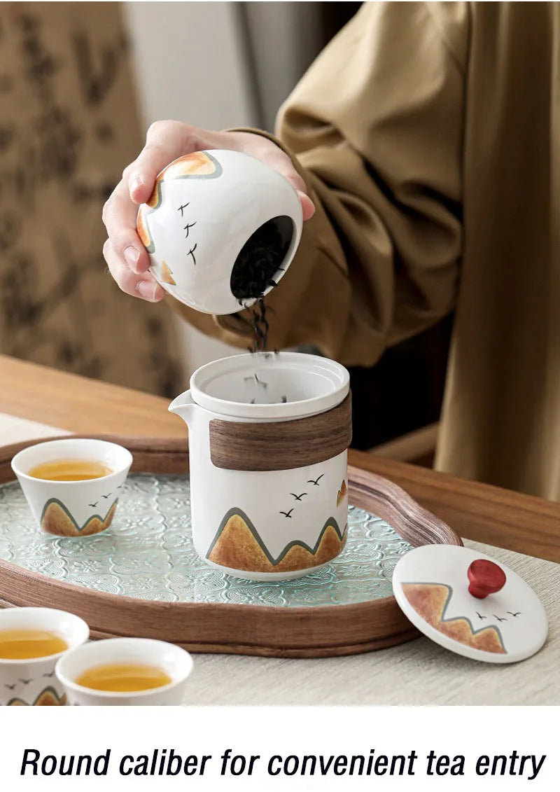 Elegant Chinese-Style Ceramic Tea Set – 4 Cups, Teapot & Tea Canister in Gift Box