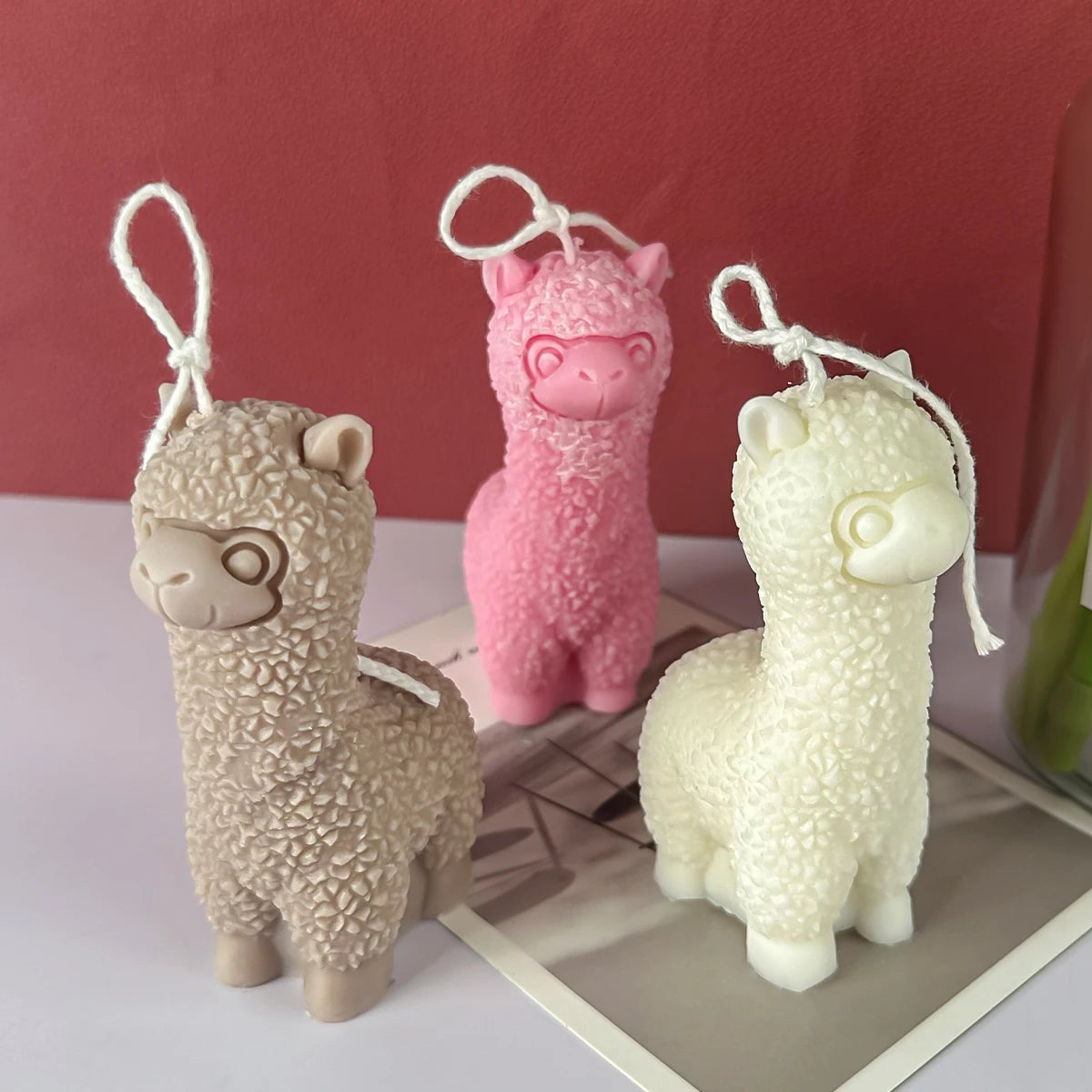 3D Cute Alpaca Silicone Mold – DIY Candle, Soap & Resin Craft Mold for Home Décor & Gifts